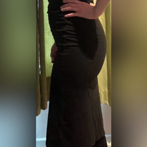 Black skirt guess - Picture 5 of 9